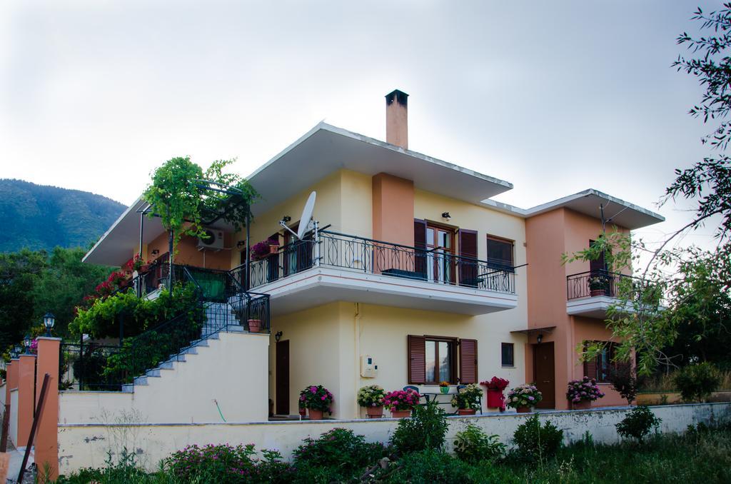 Apartment Nefeli Levidhion