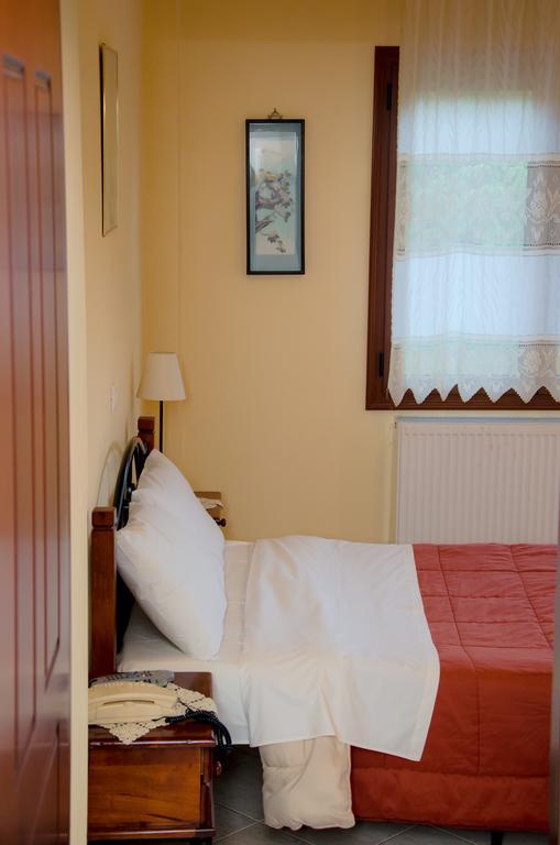 Nefeli Apartament Levídhion