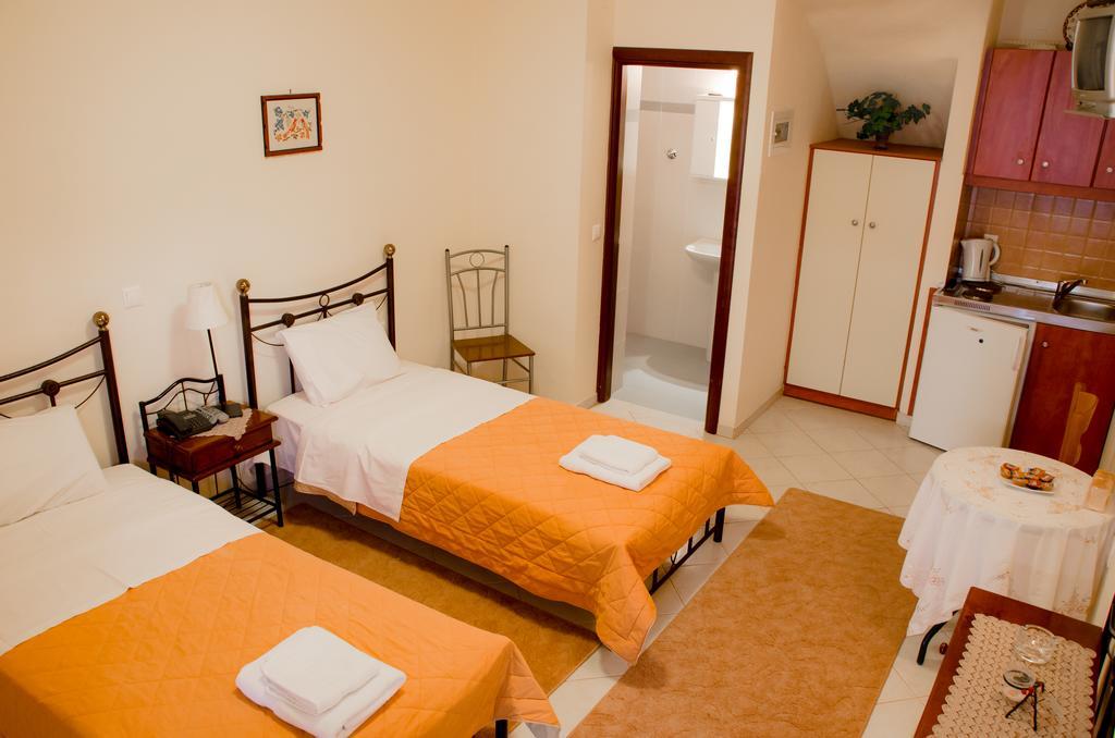 Nefeli Apartament Levídhion